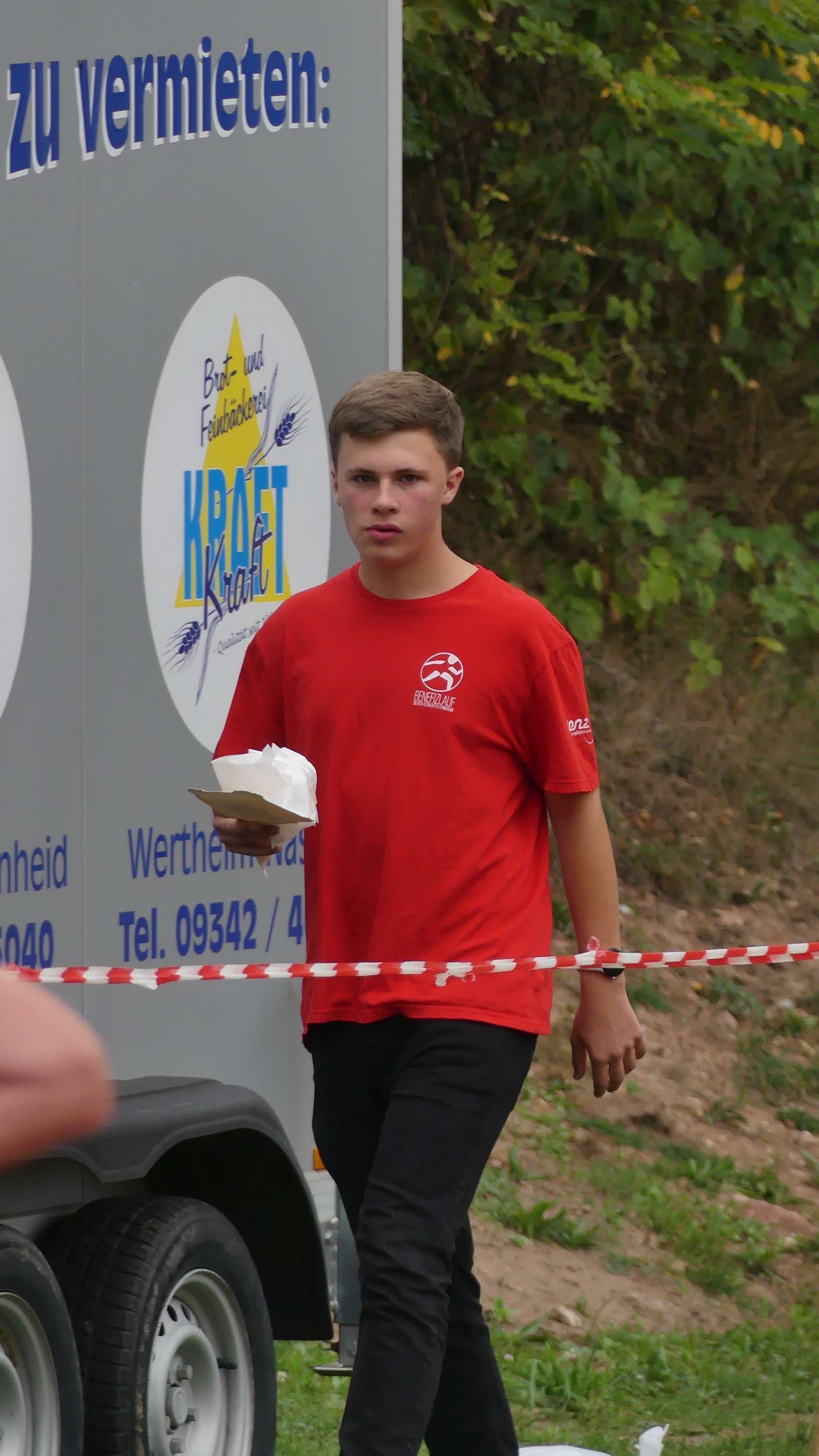 Bild vom 15. Benefizlauf im Jahr 2025. Dies ist das 388. Bild.